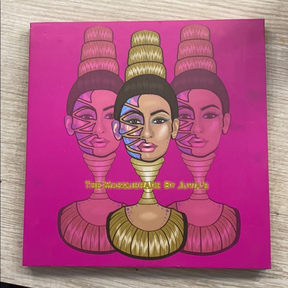 Juvias place the masquerade palette